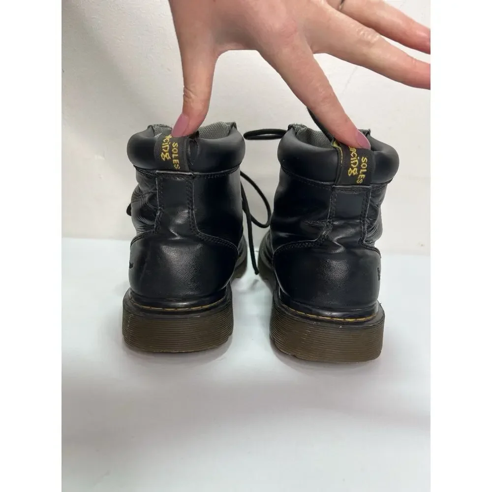 Dr. Martens Cartor Black Leather Ankle Boots Lace-Up Classic Women’s 9 Men’s 8